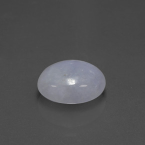 2.72カラットの天然ラベンダーヒスイ輝石（ジェダイト）（9.7×8.2 mm・オーバルカット）