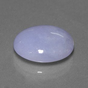 8.93カラットの天然ラベンダーヒスイ輝石（ジェダイト）（14.8×13.2 mm・オーバルカット）