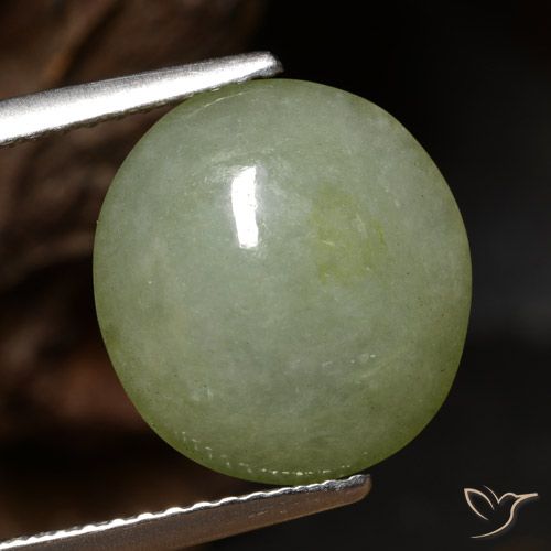 5.65ct 天然 ウォームグリーン ジェダイト, 楕円形, 半透明