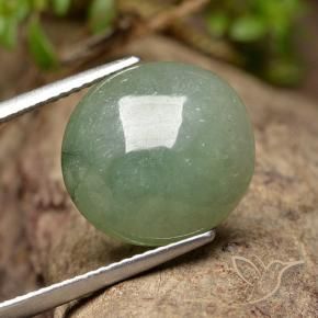 7.87カラットの天然Medium Light Greenジェダイト、楕円形、半透明