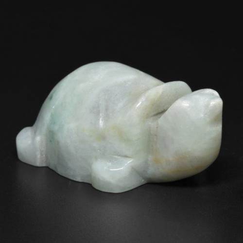 117.18カラットの天然灰色がかった緑ヒスイ輝石（ジェダイト）（34.5×24.3 mm・ファンシーシェイプ）
