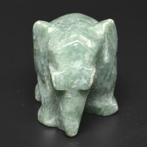 61.91カラットの天然クールグリーンジェダイト、ファンシーシェイプ、オペーク