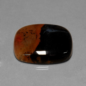 9.86カラットの天然マルチカラージャスパー（17.7×14.7 mm・透明）