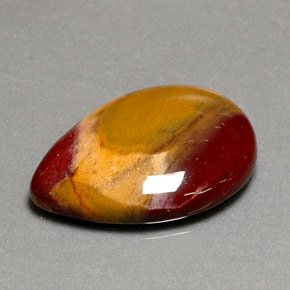 16.52カラットの天然マルチカラージャスパー（25.1×18.2 mm・洋梨の形）