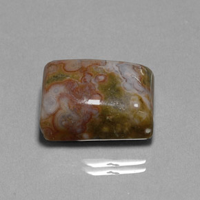 17.72カラットの天然マルチカラージャスパー（18.2×11.5 mm・バゲット）