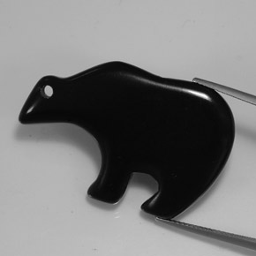 36.77カラットの天然黒ジャスパー（38.6×25.1 mm・ファンシーシェイプ）