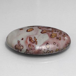 32.70カラットの天然マルチカラージャスパー（32.5×22.3 mm・オーバルカット）