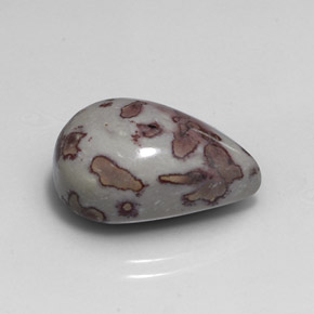 15.13カラットの天然マルチカラージャスパー（19.7×14.7 mm・洋梨の形）