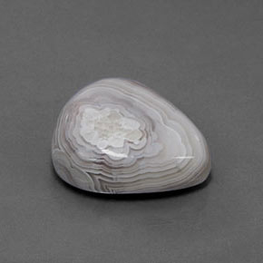 10.91カラットの天然マルチカラー碧玉、洋梨の形、オペーク