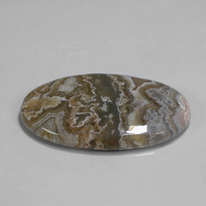 35.78カラットの天然マルチカラージャスパー（37.9×22.8 mm・オーバルカット）