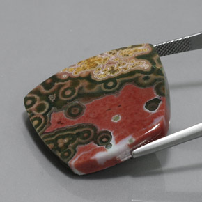 36.00カラットの天然マルチカラージャスパー（28.5×27 mm・ファンシーシェイプ）