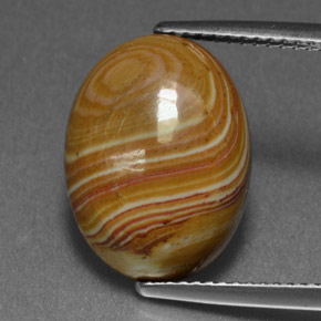 7.34カラットの天然マルチカラージャスパー（16×12 mm・オーバルカット）