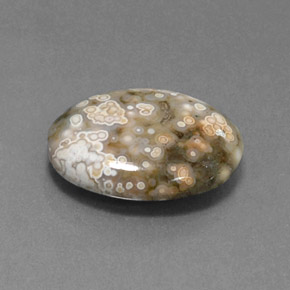 7.50カラットの天然マルチカラージャスパー、オーバルカット、オペーク