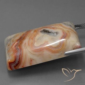 72.94カラットの天然マルチカラー碧玉、バゲット、オペーク