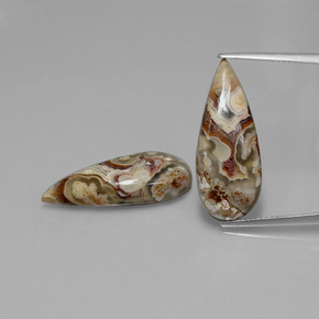 カラットの天然マルチカラージャスパー（25×10.1 mm・洋梨の形）