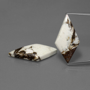 カラットの天然マルチカラージャスパー（30.3×14.7 mm・ファンシーシェイプ）