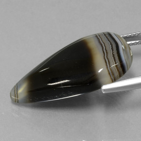 15.22カラットの天然マルチカラー碧玉、洋梨の形、半透明