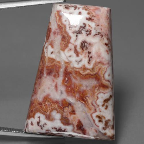 59.18カラットの天然マルチカラージャスパー（32.9×21.4 mm・バゲット）