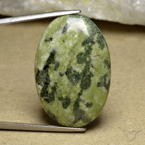 30.32ct 天然 マルチカラー 碧玉, 楕円形, オペーク