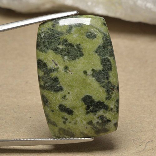 32.77ct 天然 マルチカラー 碧玉, クッション, オペーク