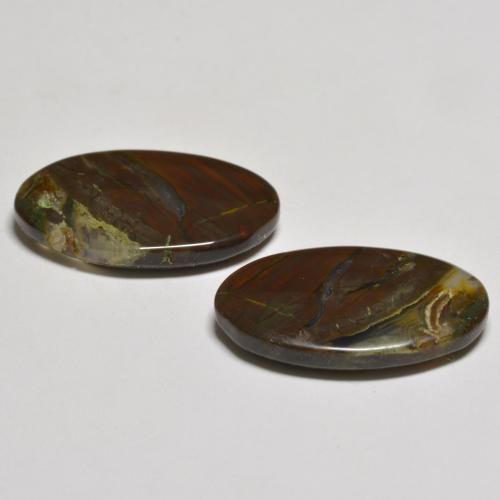15.58カラットの天然マルチカラージャスパー（20.3x12.6 mm・オーバルカット）