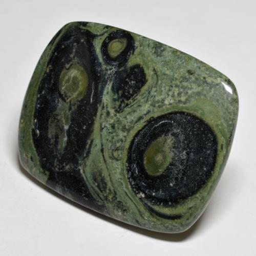 40.44カラットの天然マルチカラージャスパー（36.1×28.2 mm・クッションカット）
