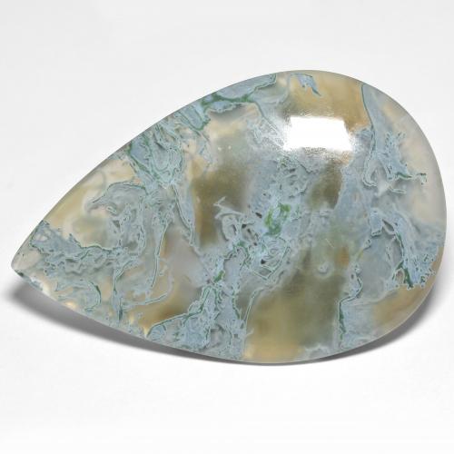 50.95カラットの天然マルチカラージャスパー（46.8×30.6 mm・洋梨の形）