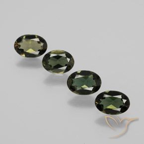 Shop natural 1.63ct 茶色がかったグリーン 穀物ルピン gems, 楕円形, from スリランカ at GemSelect. In stock, global shipping!