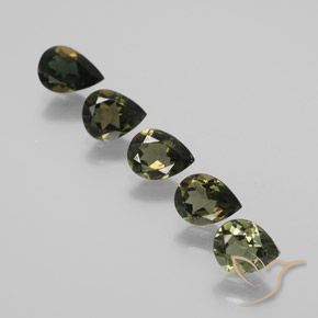 Shop natural 2.23ct アースグリーン コーネルピン gems, 洋梨の形, from スリランカ at GemSelect. In stock, global shipping!