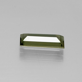 1.72カラットの天然ミディアム薄いブラウンコルネルピン（11.3×4.8 mm・バゲット）