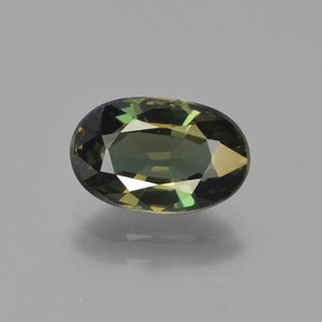 2.24カラットの天然ダークグリーンコルネルピン（10.2×6.5 mm・オーバルカット）