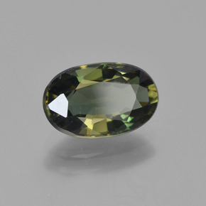 2.24カラットの天然ダークグリーンコルネルピン（10.2×6.5 mm・オーバルカット）