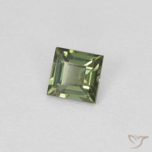 0.20カラットの天然Medium Dark-Green穀物ルピン、四角形、VVS