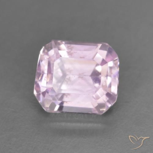 1.63カラットの天然Medium Light-Pinkクンツァイト、八角形 / エメラルドカット、VVS-VS