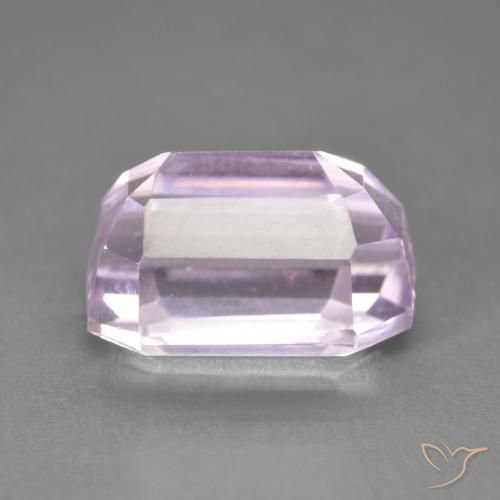 7.61カラットの天然Medium Light-Pinkクンツァイト、八角形 / エメラルドカット、VVS