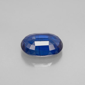 2.38カラットの天然ブルーカイヤナイト（9.6×6.6 mm・オーバルカット）
