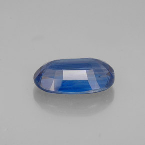 1.96カラットの天然ブルーカイヤナイト（9.5×6.2 mm・オーバルカット）
