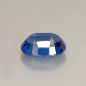 1.64カラットの天然ブルーカイヤナイト（8.1×6 mm・オーバルカット）