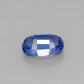 1.20カラットの天然ブルーカイヤナイト（7.2×5.2 mm・オーバルカット）