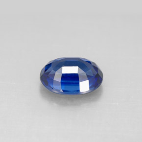 2.31カラットの天然ブルーカイヤナイト（9.2×7 mm・オーバルカット）