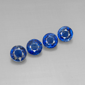 カラットの天然ブルーカイヤナイト（6.24 mm・ラウンドカット）