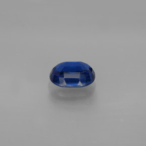 2.66カラットの天然ブルーカイヤナイト（9.2×7.1 mm・オーバルカット）