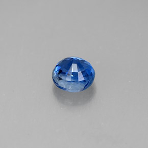0.65カラットの天然ブルーカイヤナイト（4.82 mm・ラウンドカット）