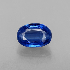 0.78カラットの天然ブルーカイヤナイト（6.2×4.3 mm・オーバルカット）