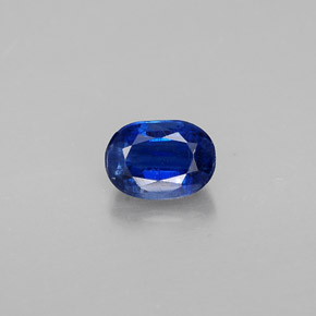 0.93カラットの天然ディープブルーカイヤナイト（6.3×4.5 mm・オーバルカット）