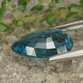 2.80カラットの天然ブルーカイヤナイト、洋梨の形、VS