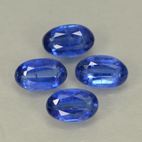 1.40カラットの天然ディープブルーカイヤナイト（5.1×3.2 mm・オーバルカット）