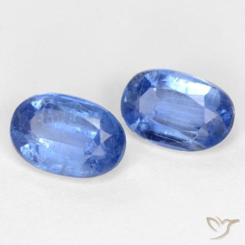 Shop natural 1.34ct ネイビーブルー カイヤナイト gems, 楕円形, from ネパール at GemSelect. In stock, global shipping!