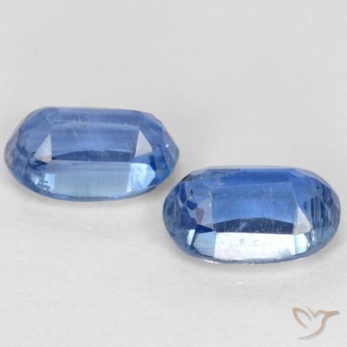 Shop natural 1.27ct 明るいネイビーブルー カイヤナイト gems, 楕円形, from ネパール at GemSelect. In stock, global shipping!
