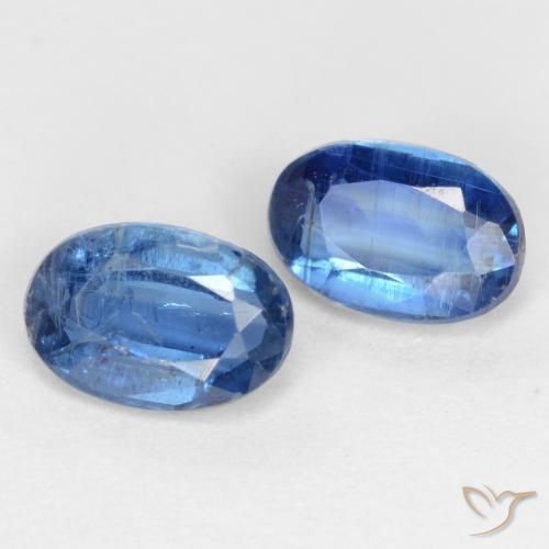 Shop natural 1.46ct ミディアムブルー カイヤナイト gems, 楕円形, from ネパール at GemSelect. In stock, global shipping!